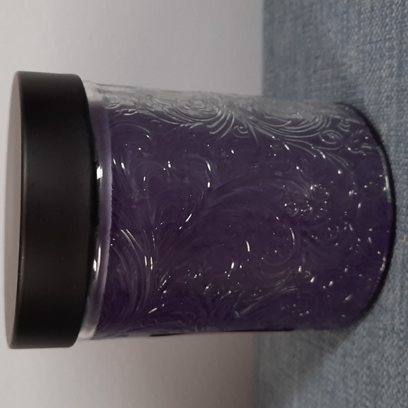 Jar Candle 11oz Single Wick Midnight Violet Purple Beautiful Embossed Glass USA - Picture 2 of 6